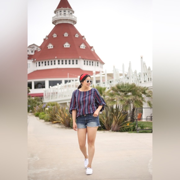 CABI Freedom Stripe Flag Balloon Sleeve Top Size XS - Picture 10 of 11